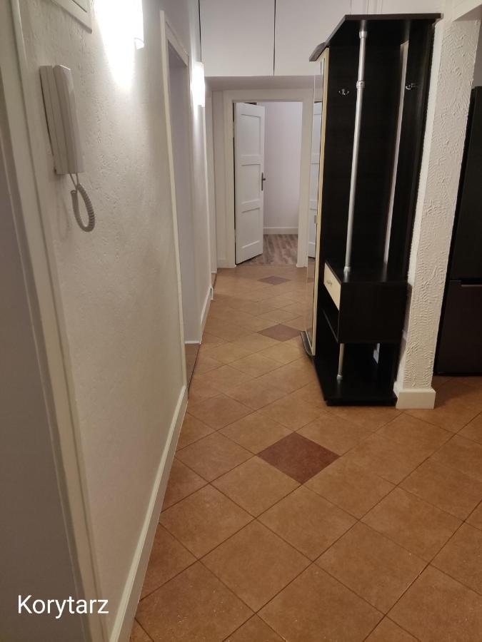 Apartament Mieszkanie Blisko Targow Poznanskich Zewnętrze zdjęcie